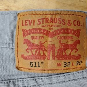 Men's Levi's 511 size 32x30 - Because traipsing around town without pants just ain't cool