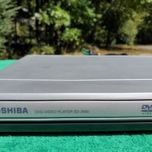Toshiba SD-3990SU Cinema Progressive Dolby Digital Scan DVD Player