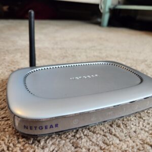 Netgear MR814V2 Cable - DSL Wireless Router