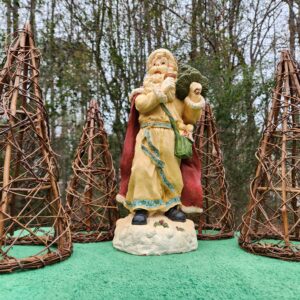 Large Vintage Old-World Santa Christmas Holiday Figurine