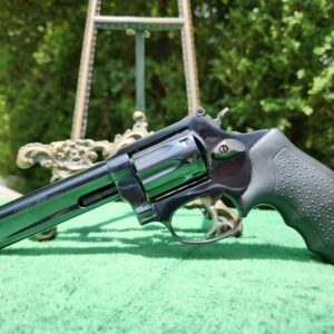 OUT OF STOCK - Taurus Model 96, Blued - 9 Round Revolver – 22 LR cal