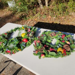 STUNNING Christmas Garland and Wreath - Fir, Pine, Fruit, Berries