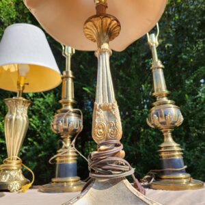 Neoclassical Table Lamp with Shade