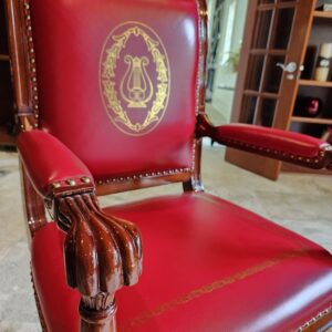 Infinity Furniture Olympian Executive Chair - High Gloss – Vintage