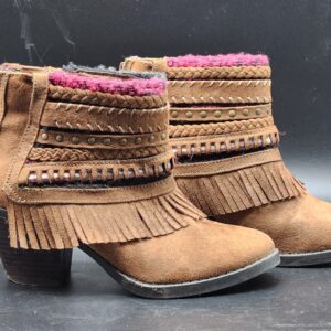 Mudd Multi Strap Fringed Studded Back Zip Ankle Boots - BOHO, Western, Carnival - Size 6