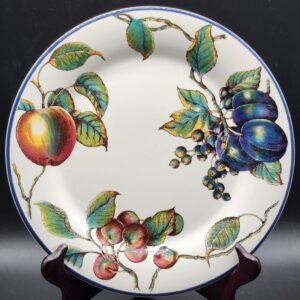 Pier 1 Macintosh England Angleterre Dinner Plate 10" Fruit