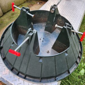 Christmas Tree Stand - Large - 8" Diameter