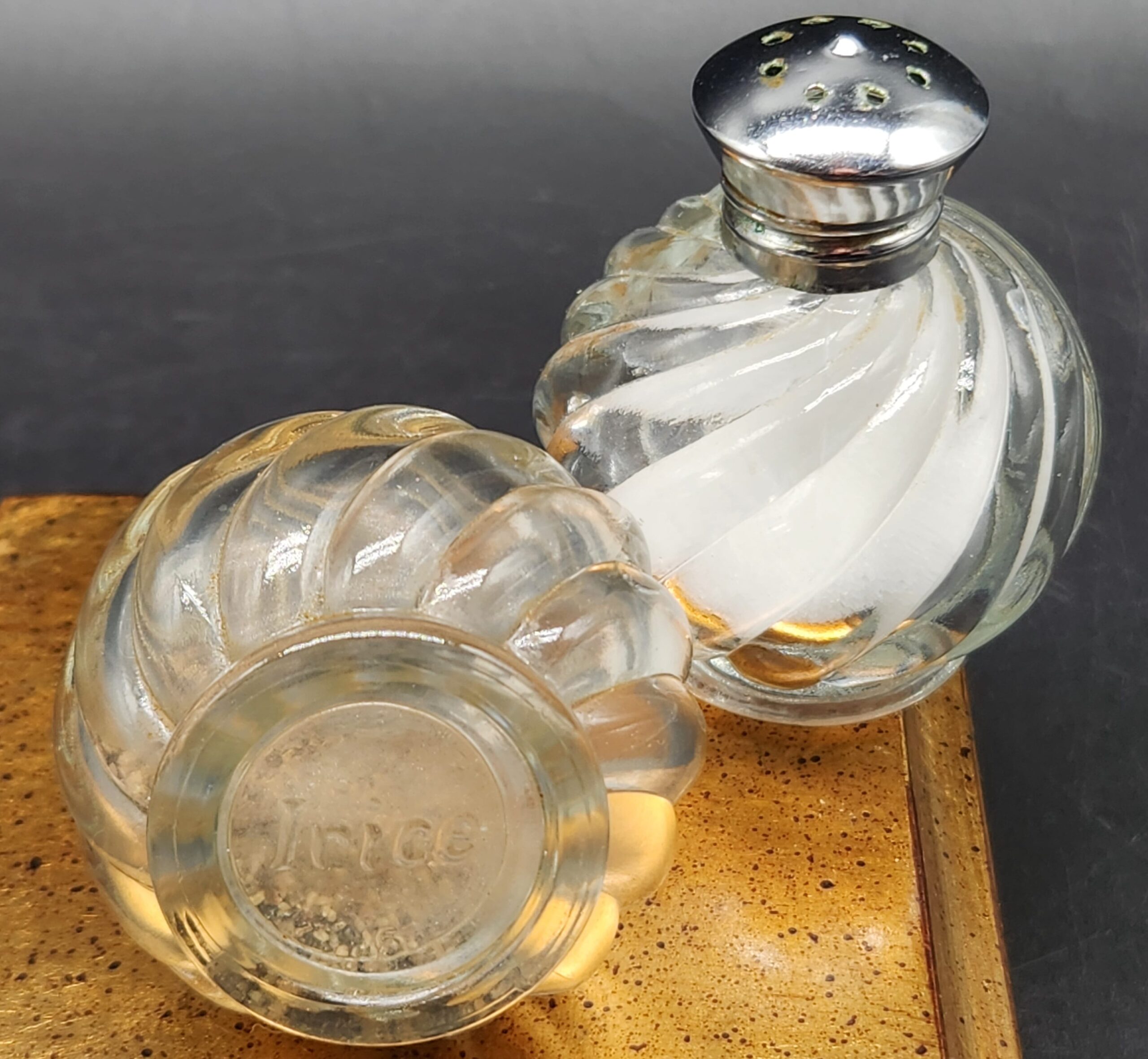 Irice Round Swirled Glass Globe Chrome Top Salt & Pepper Shakers - c. 1960s Vintage - Image 6