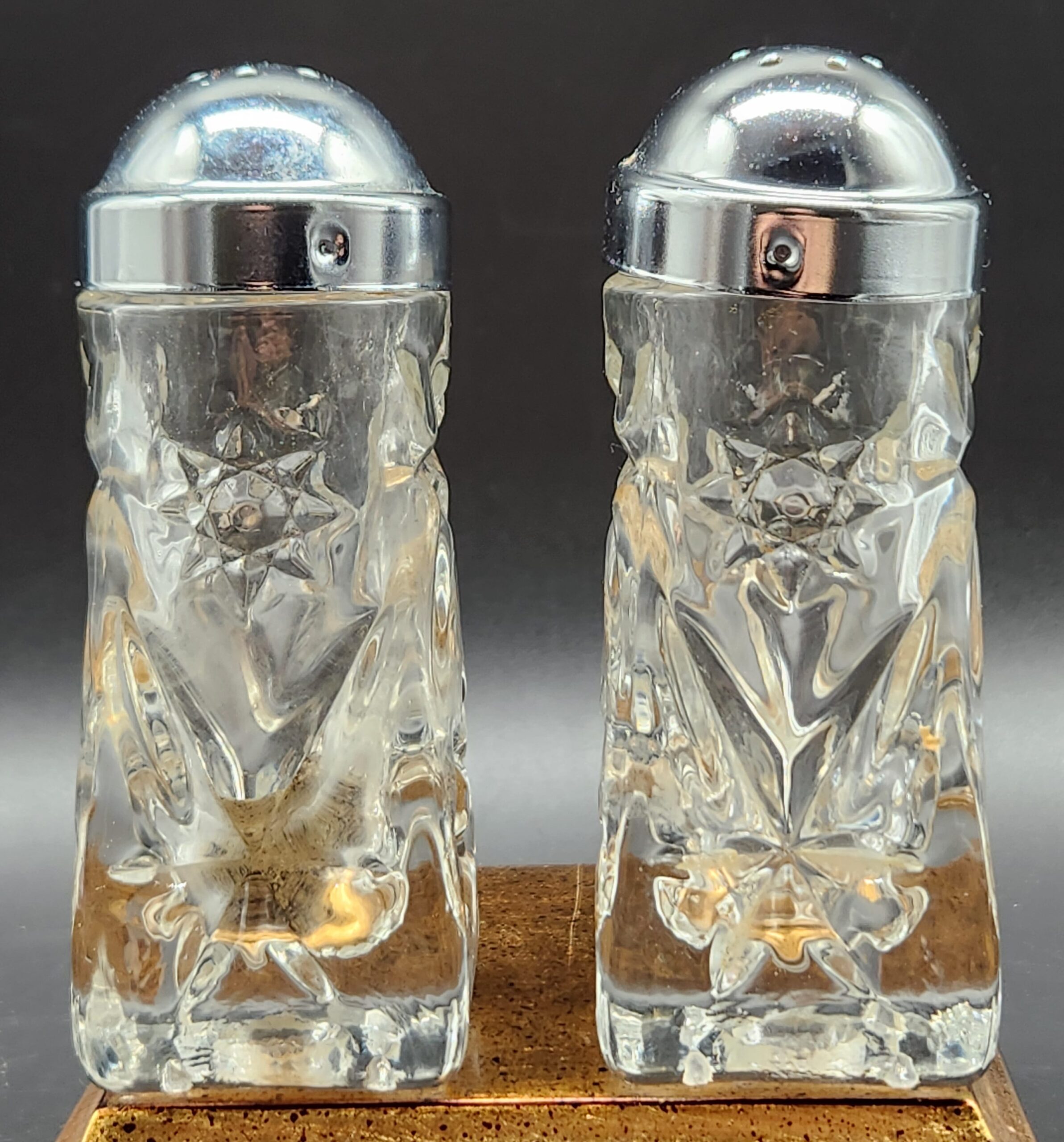 Anchor Hocking "Star of David" - Early American Presscut - Salt & Pepper Shakers - c. 1960s - Image 2