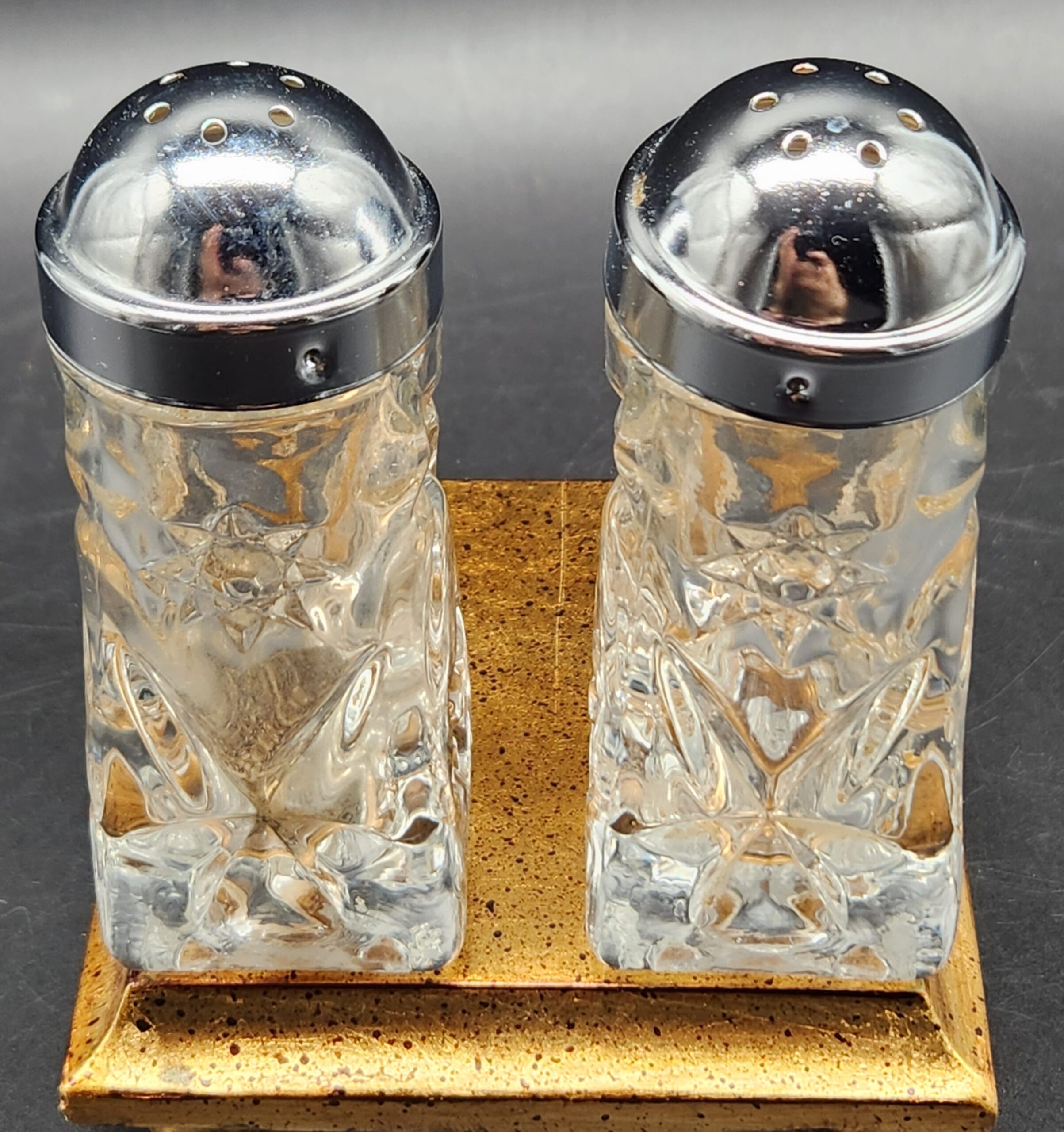 Anchor Hocking "Star of David" - Early American Presscut - Salt & Pepper Shakers - c. 1960s - Image 5