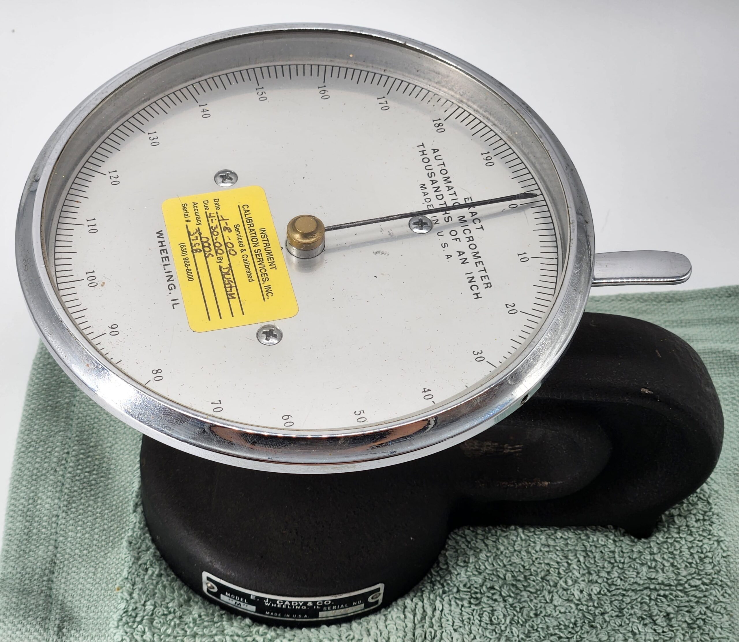 E.J. Cady & Company M Model Cast Iron Bench Micrometer - Image 3