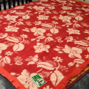 Yunnan Dali Wool Textile Factory Vintage Warm two-tone Oriental Flower Blanket