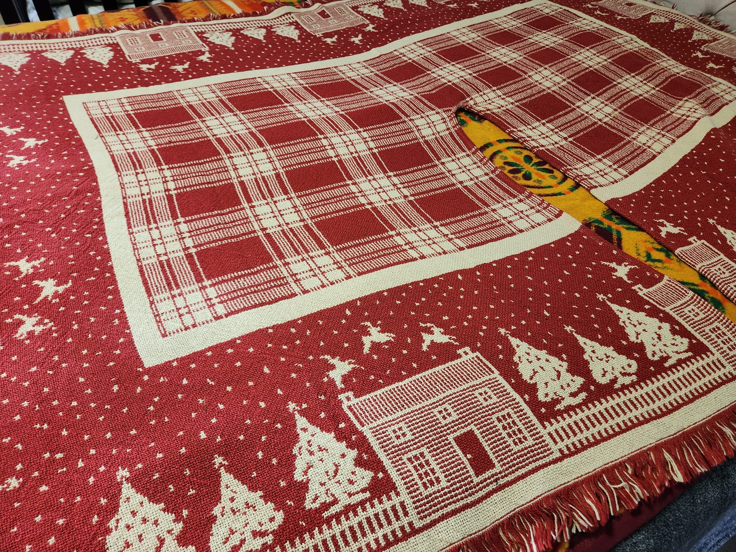 RARE Vintage L.L. Bean Woven Tree Skirt / Apron – Large - Image 4