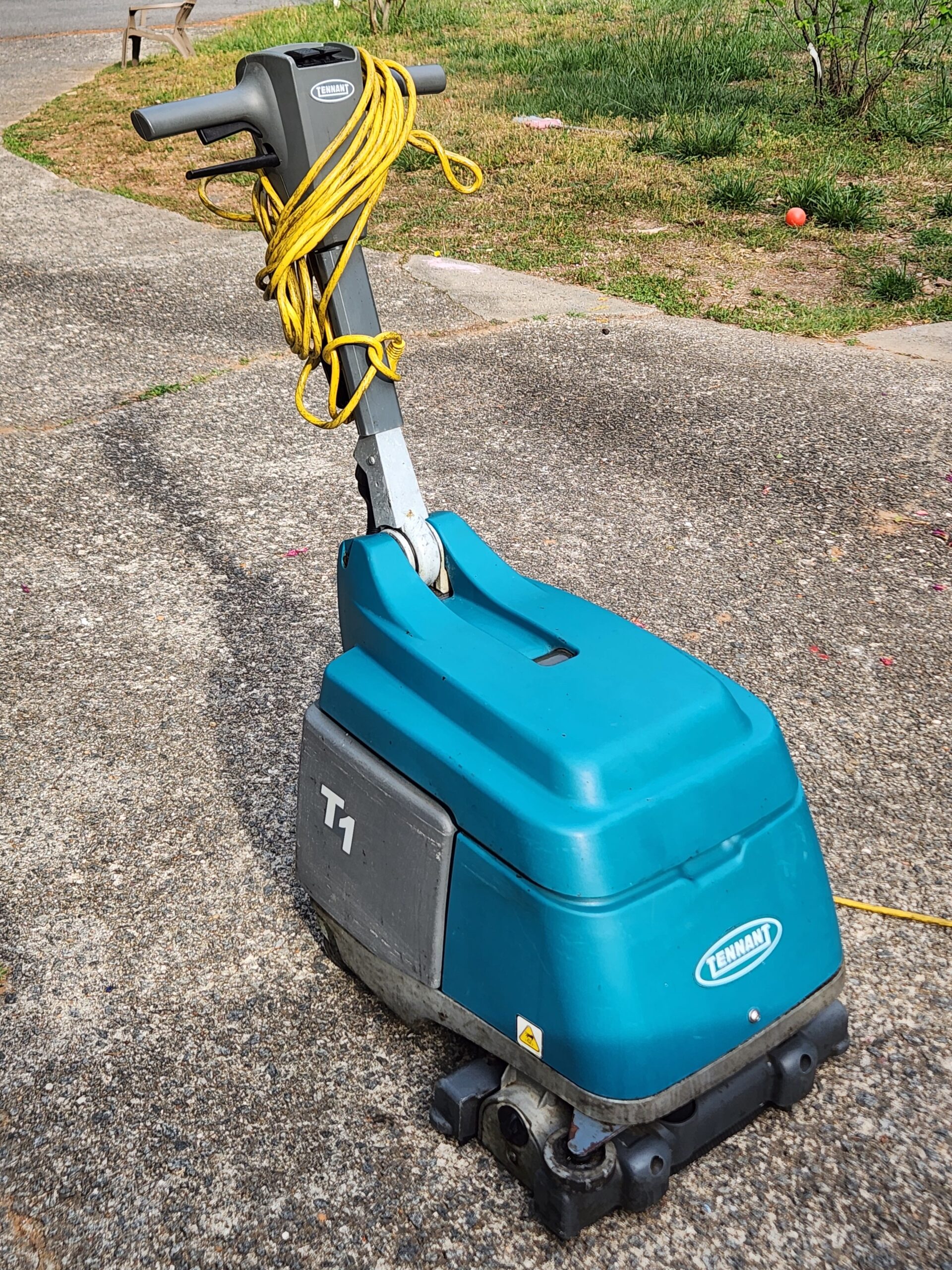 Tennant T1 Commercial Walk-Behind Floor Scrubber - Low Hours - Image 4