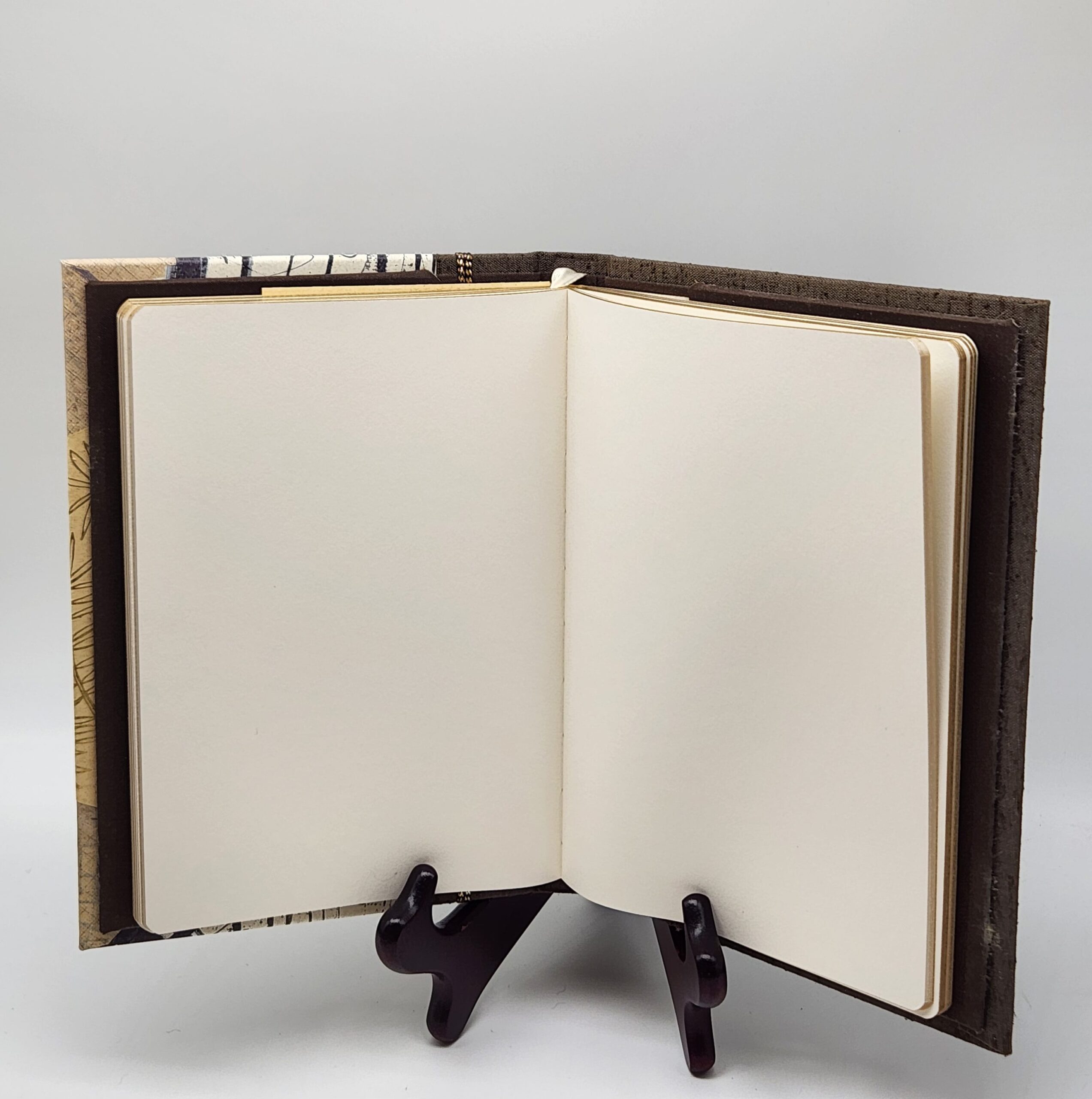 Handcrafted Mixed-Media Refillable Journal Featuring Japanese-Inspired Collage Art - Image 3