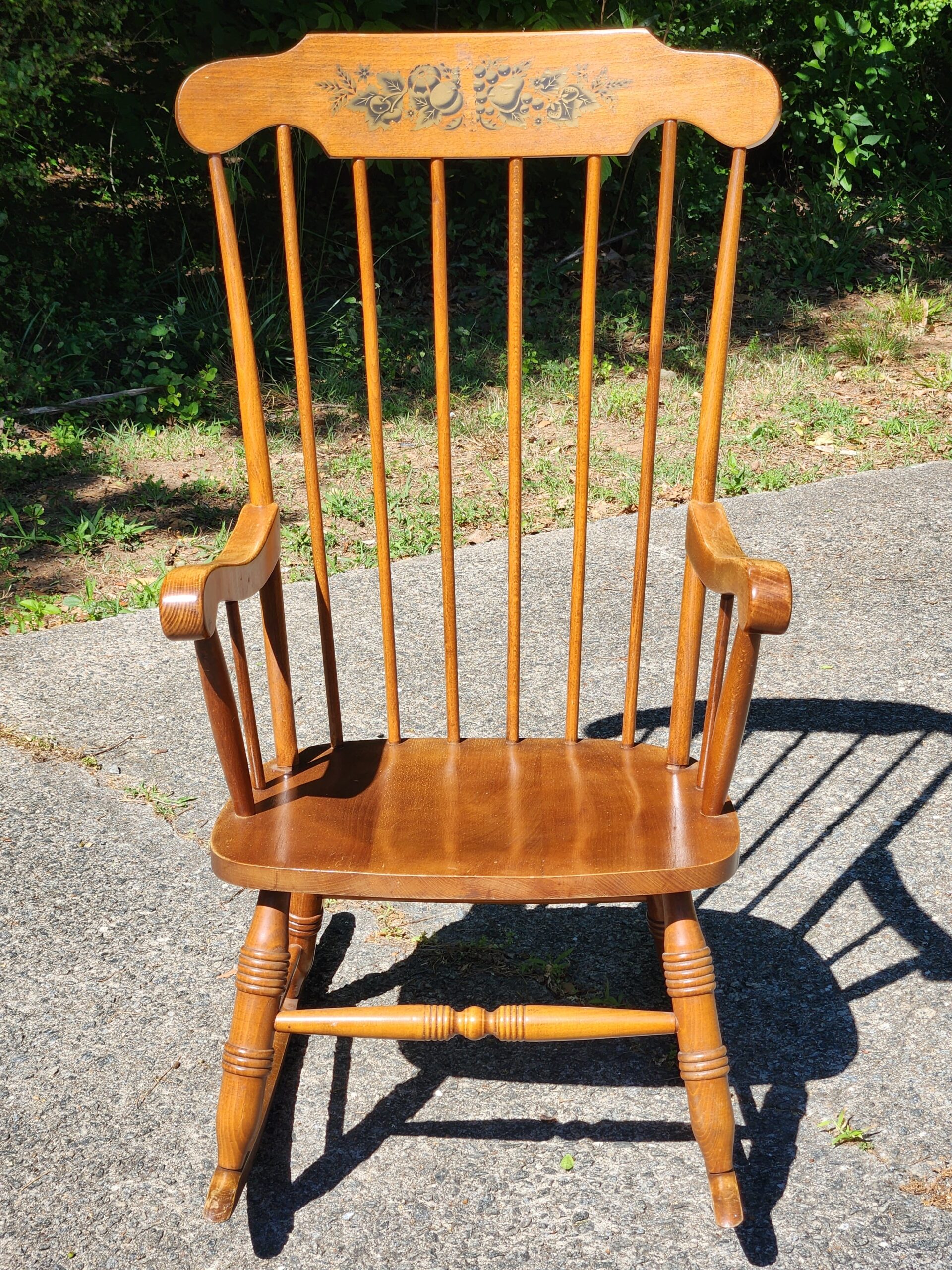 Spindleback Rocking Chair - Classic Vintage - Image 4