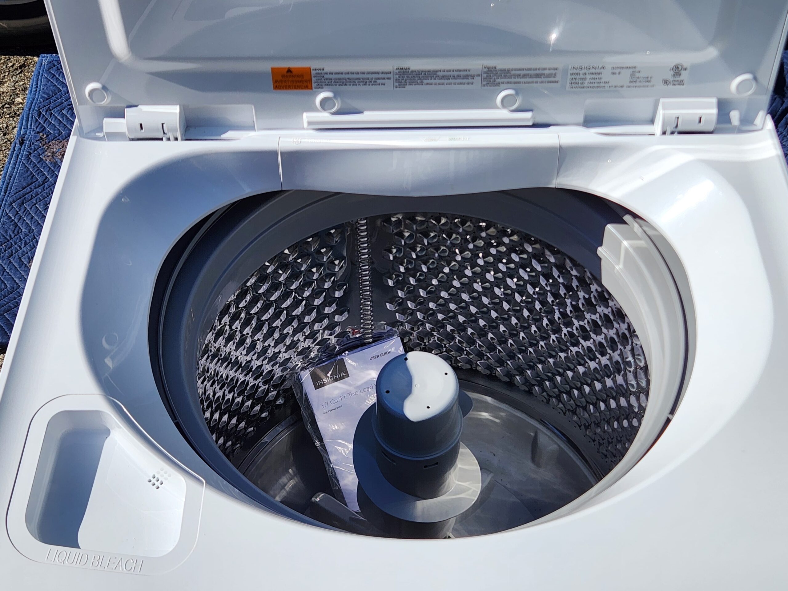 Insignia 3.7 Cu. Ft. Top Load Agitated Clothes Washing Machine - Image 8