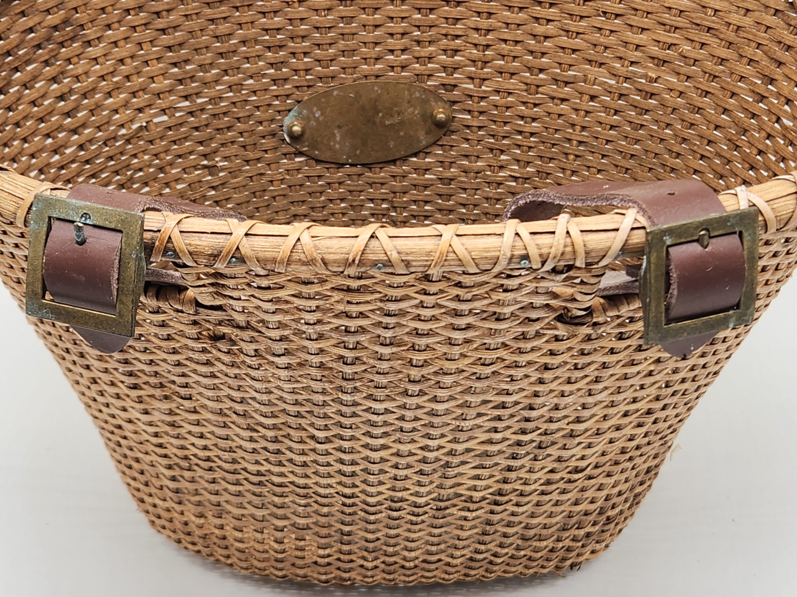 Nantucket Bike Basket Co. Lightship Oval Vintage Bicycle Basket - Image 6
