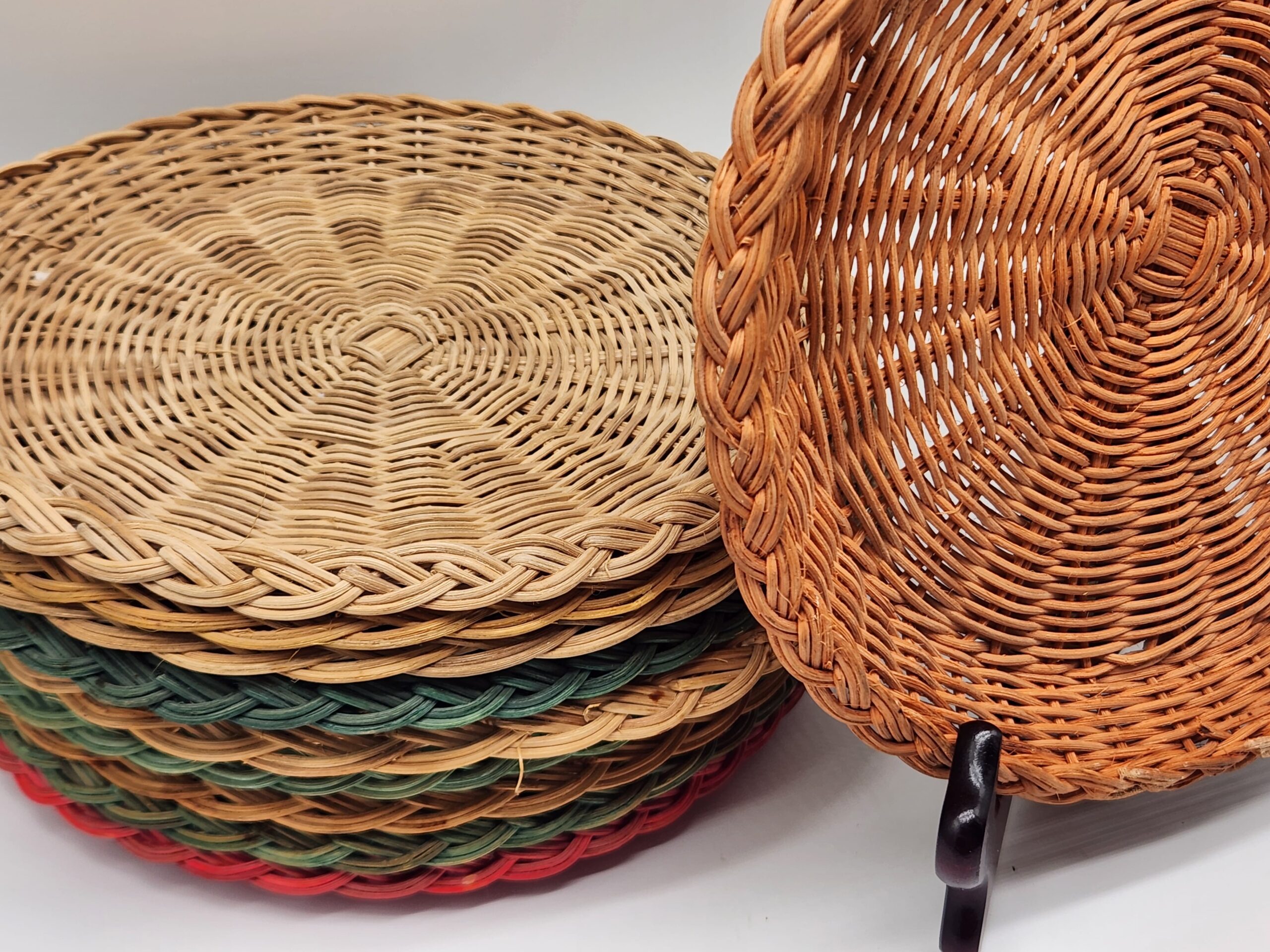 Vintage Woven Wicker Paper Plate Holders - Set of 10 - Image 2