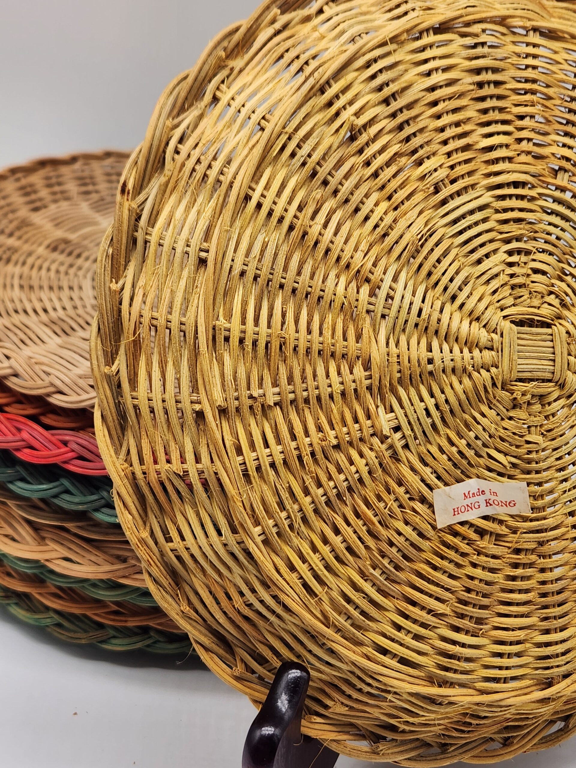Vintage Woven Wicker Paper Plate Holders - Set of 10 - Image 6