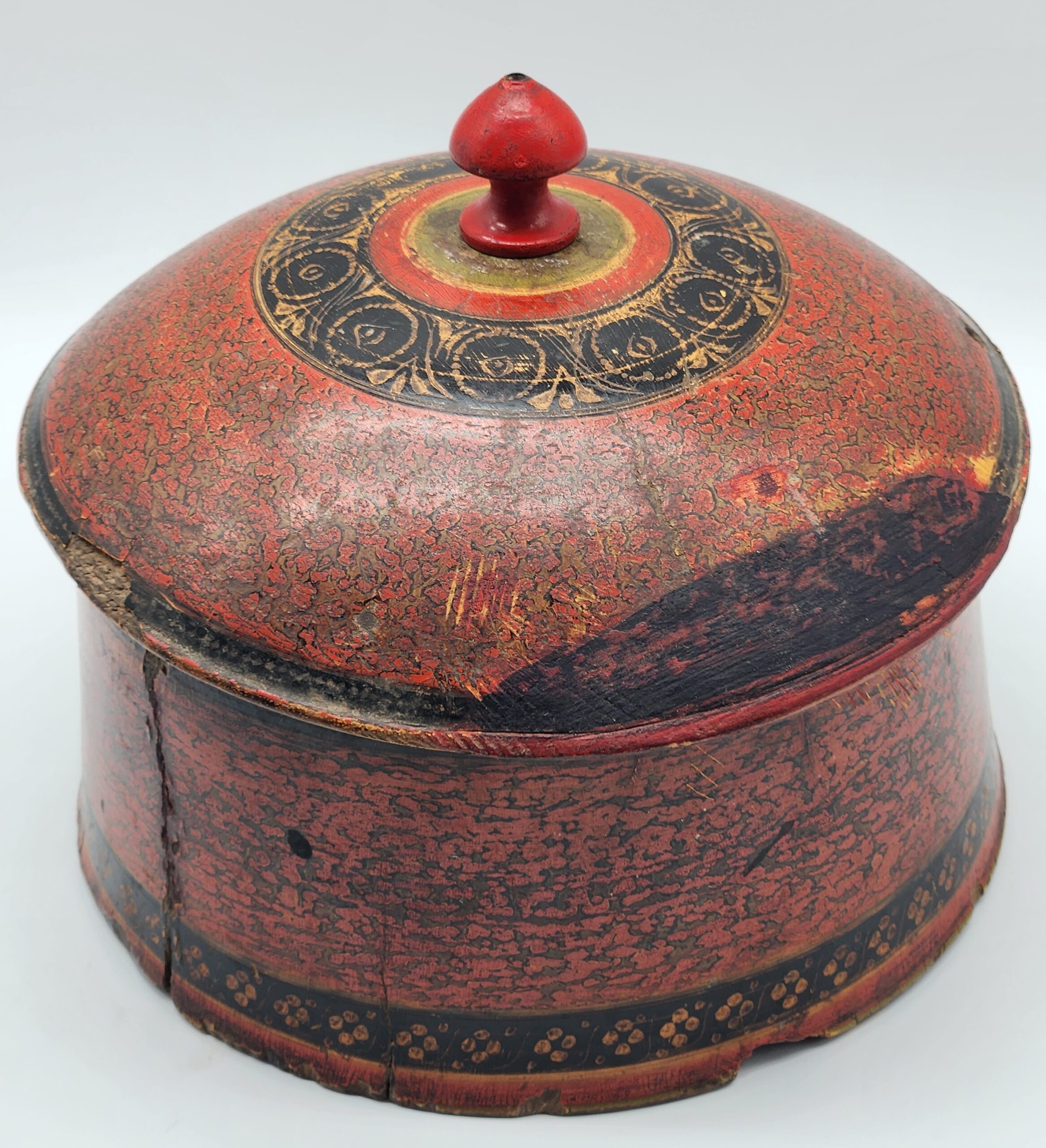 ANTIQUE 19th Century Burma Red Lacquer Carved Teak Buddhist Offering Box - Image 3