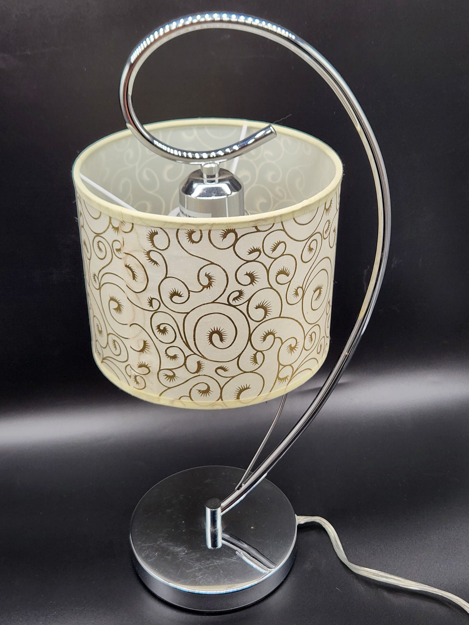 Warehouse of Tiffany Contemporary Swirl Crystal Table Lamp - Image 4