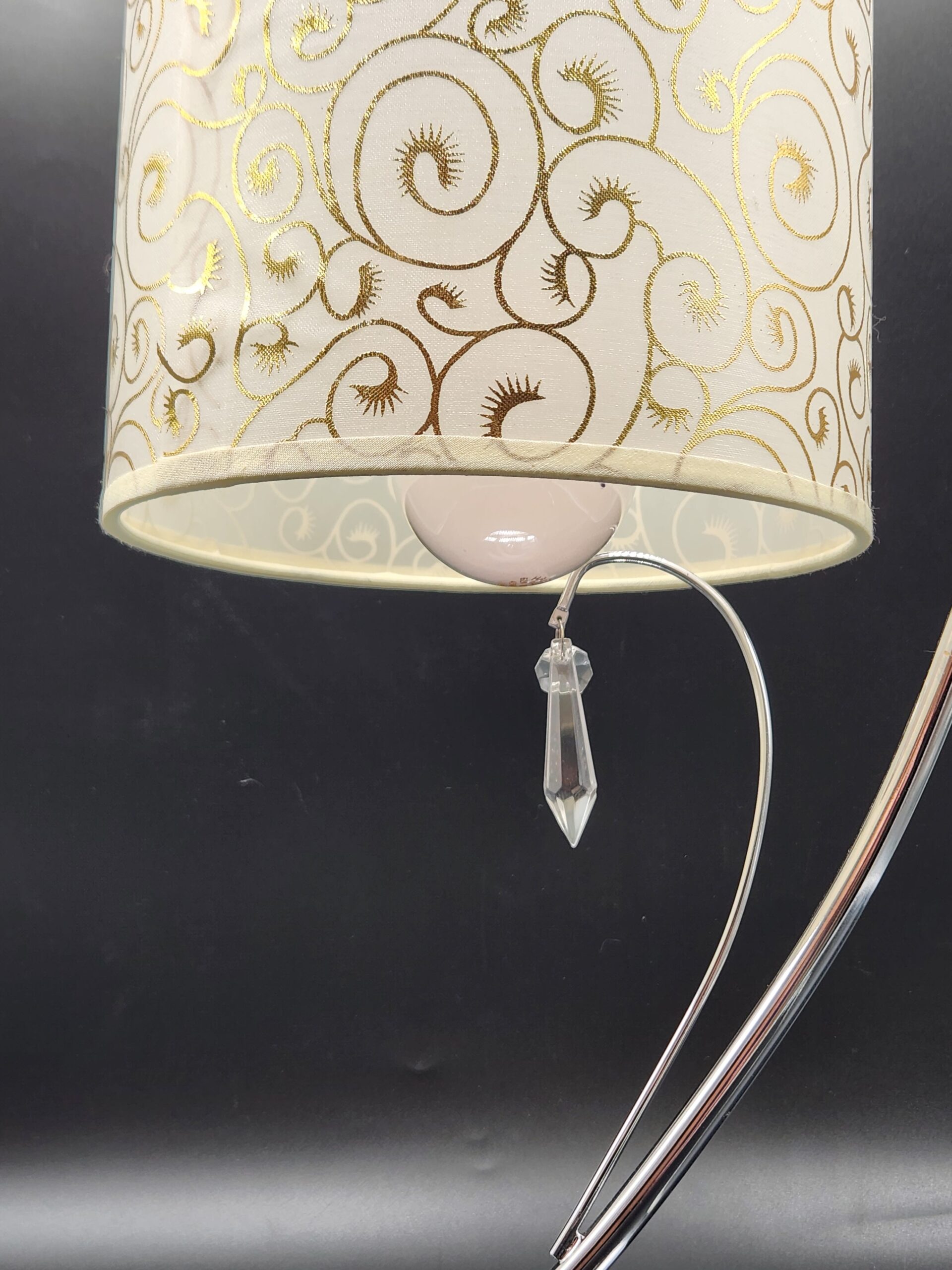 Warehouse of Tiffany Contemporary Swirl Crystal Table Lamp - Image 5