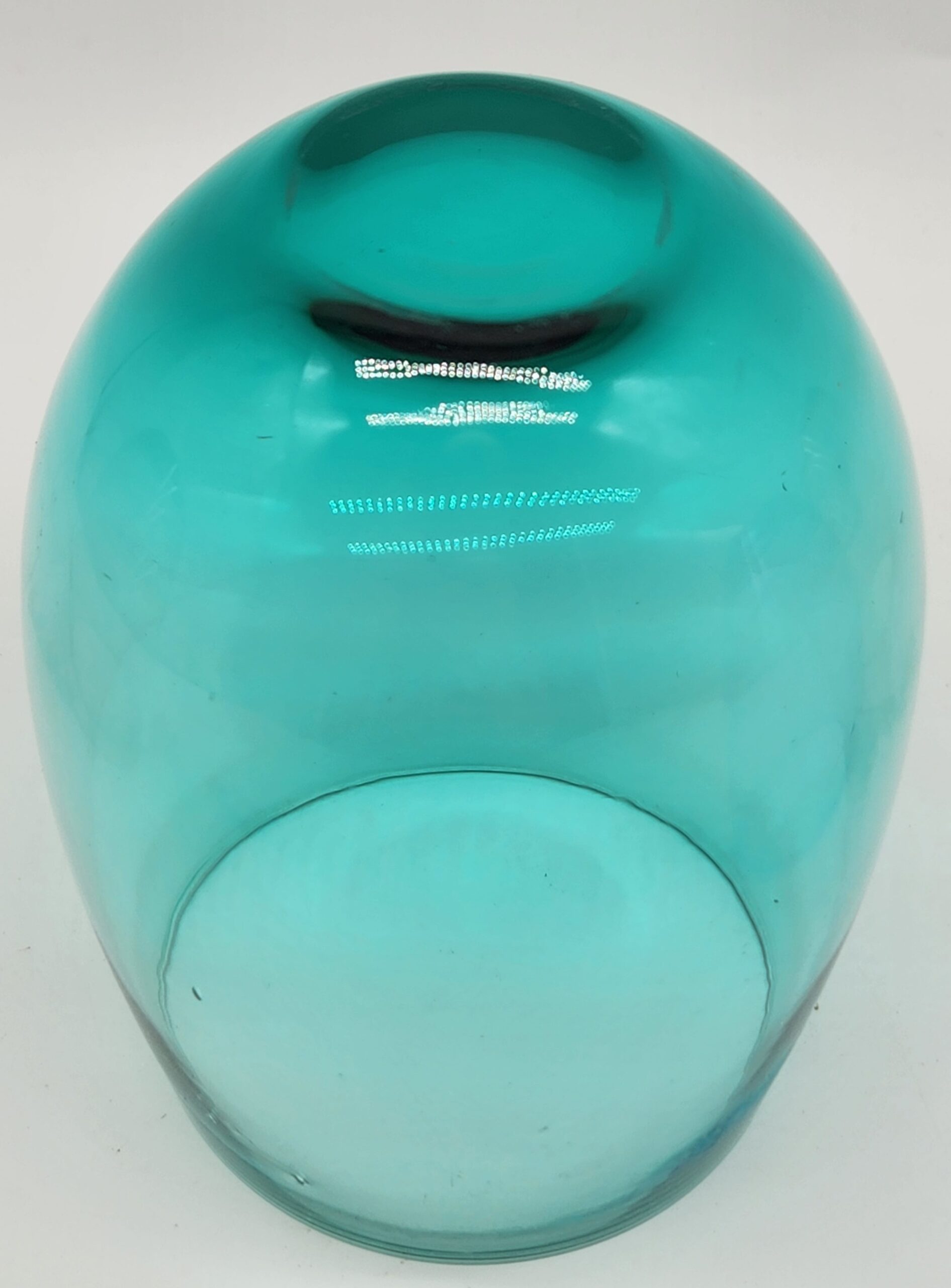 JoyJolt Hue Set of 4 Hand-Blown Crystal Stemless Wine Glasses - Image 10