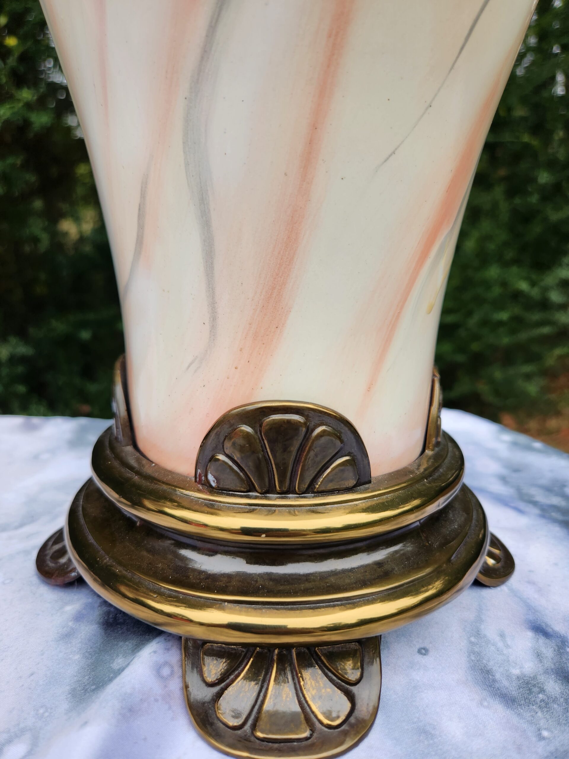 Pink Hollywood Regency Ceramic Marbled Table Lamp w/ Mushroom Pleated Empire Shade - Image 5