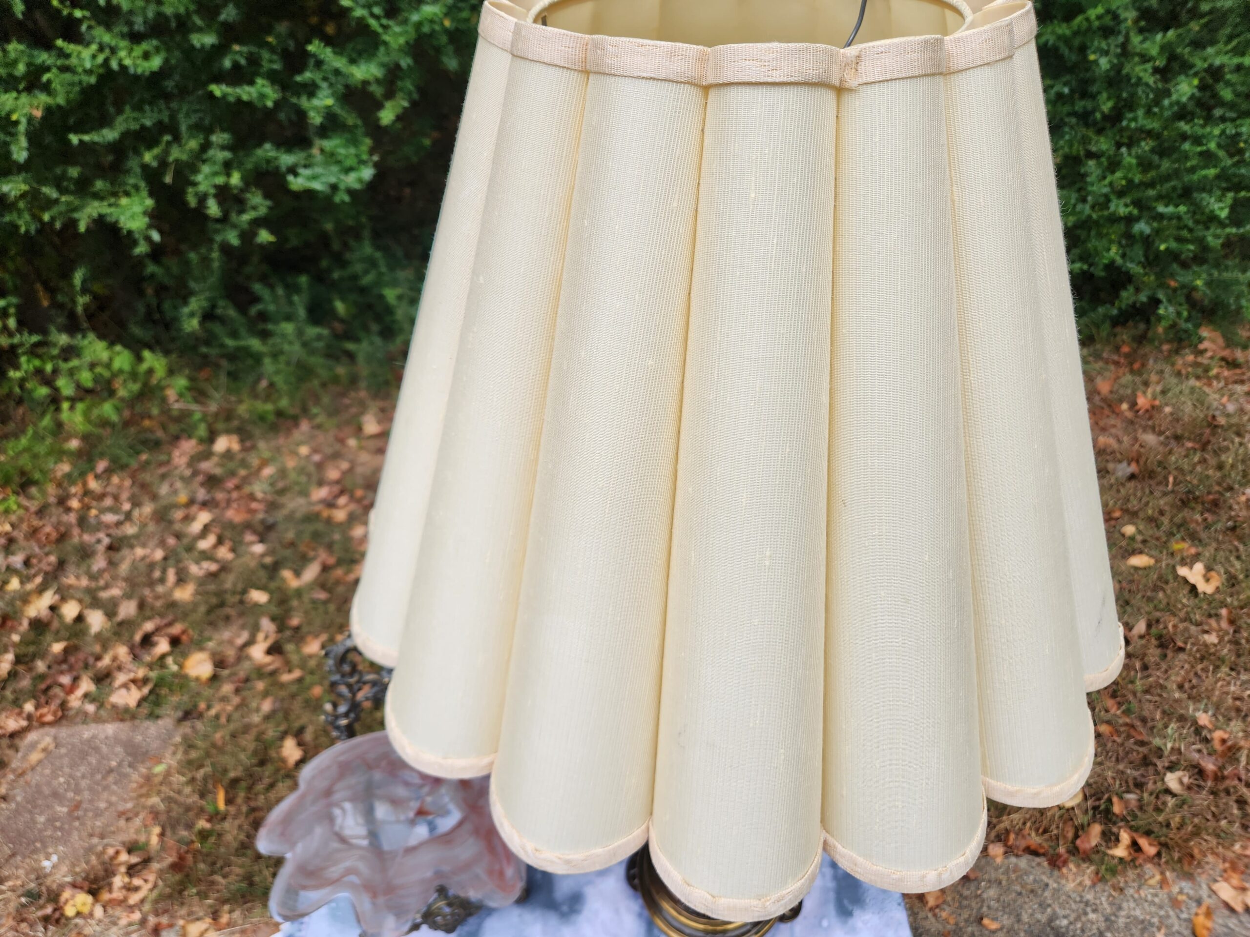 Pink Hollywood Regency Ceramic Marbled Table Lamp w/ Mushroom Pleated Empire Shade - Image 10