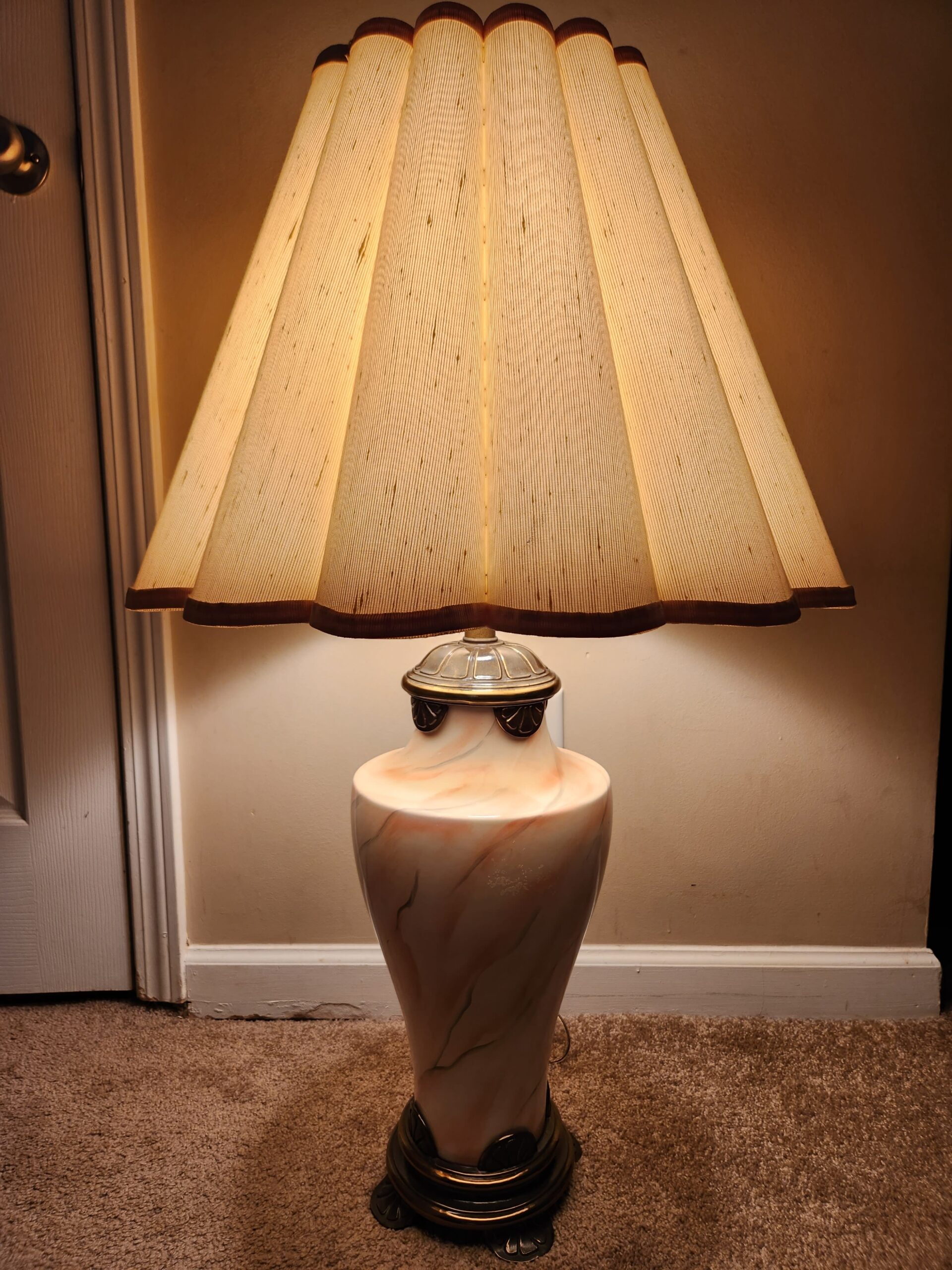 Pink Hollywood Regency Ceramic Marbled Table Lamp w/ Mushroom Pleated Empire Shade