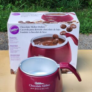 Wilton Chocolate Melter Deluxe Electric Melting Pot