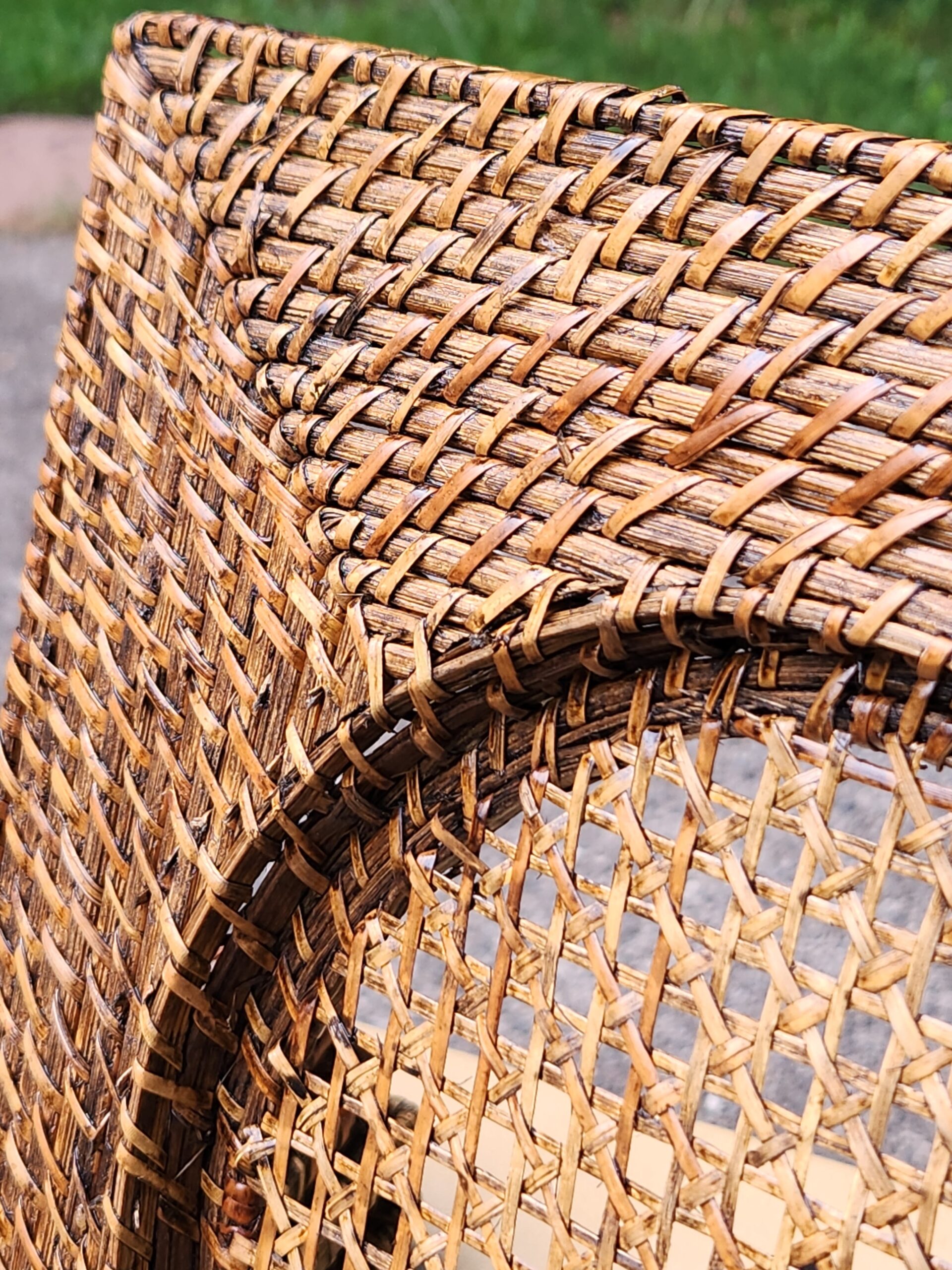 Set of 5 Handwoven Rattan Table Charger Plates - Vintage BOHO - Image 3