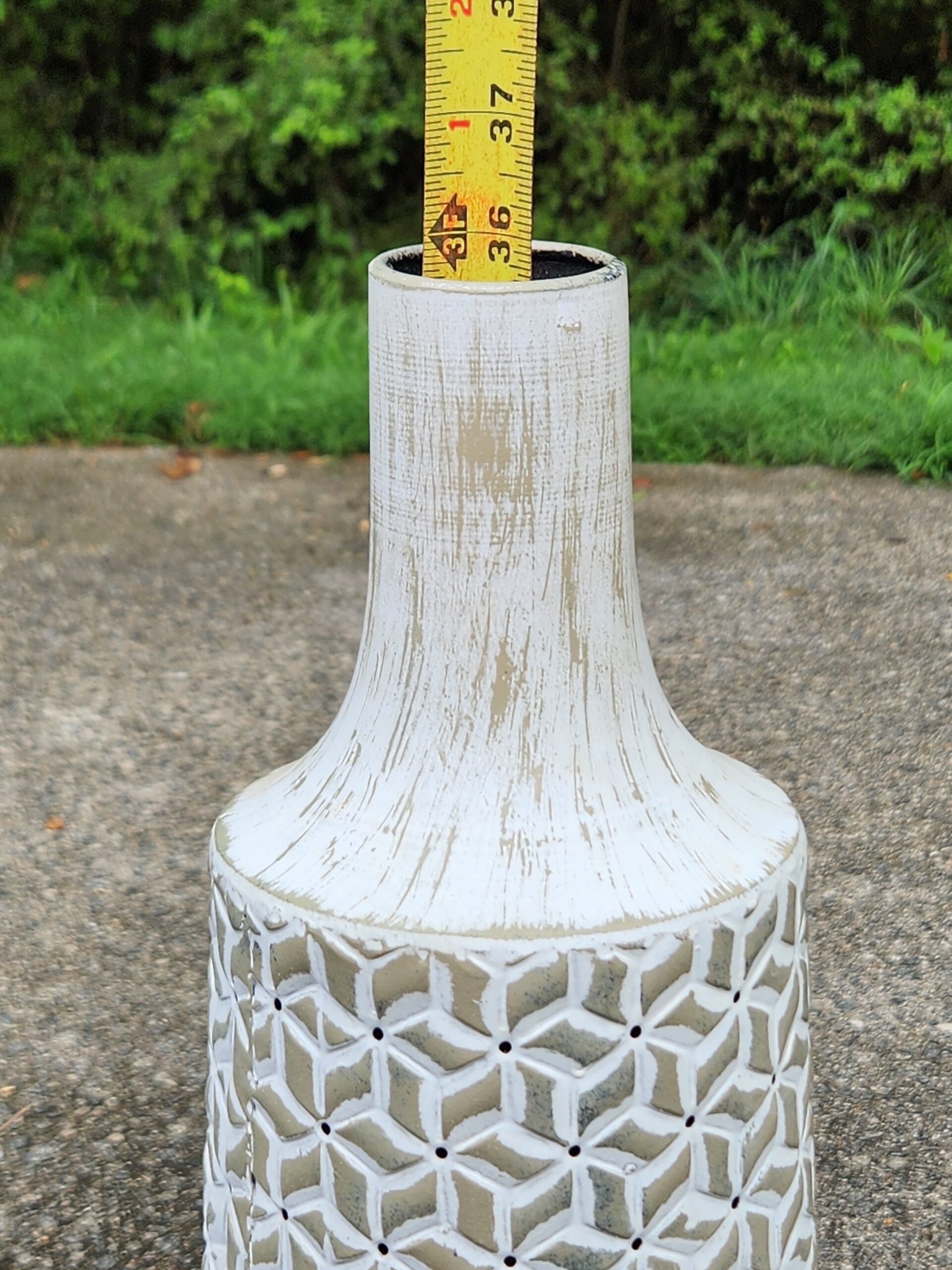 36" Patterned Modern Bottle Floor Vase - Image 4