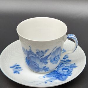 Royal Copenhagen Denmark Porcelain Fine China Teacup & Saucer "Blue Flower" (Blå Blomst) pattern